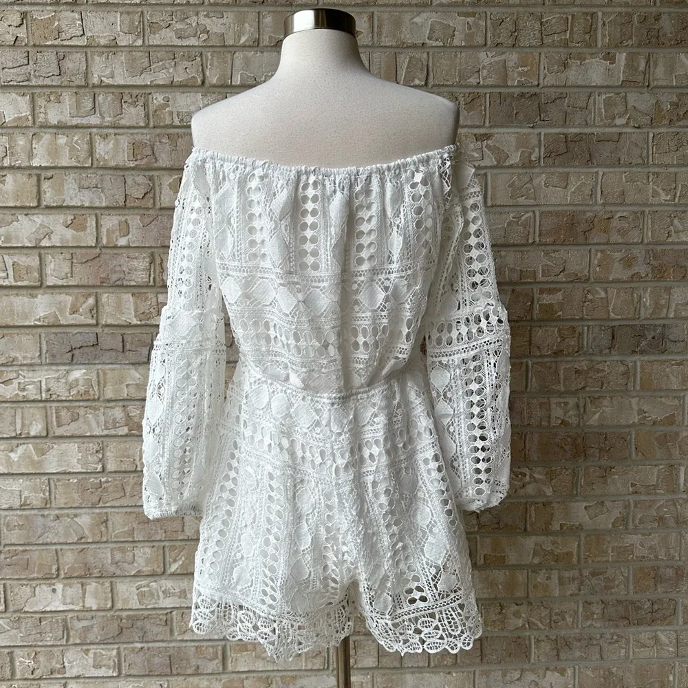 New Eilly Bazar Lace Romper Lined Size M 🌸 - Picture 4 of 16